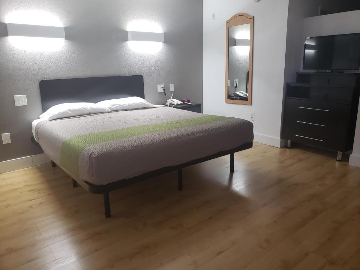Studio 6-dallas, Tx - North - Richardson Hotel 2*